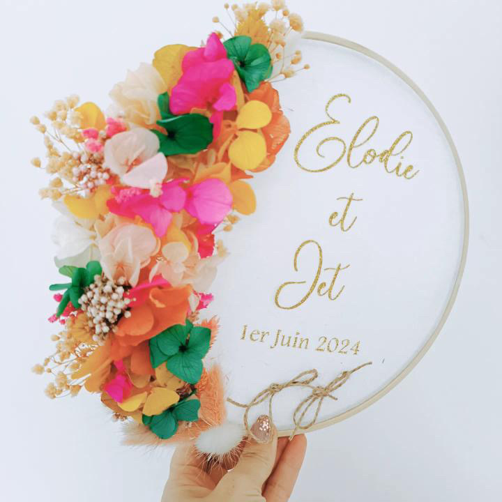 porte alliance personnalisé en fleurs séchées pour cérémonie mariage