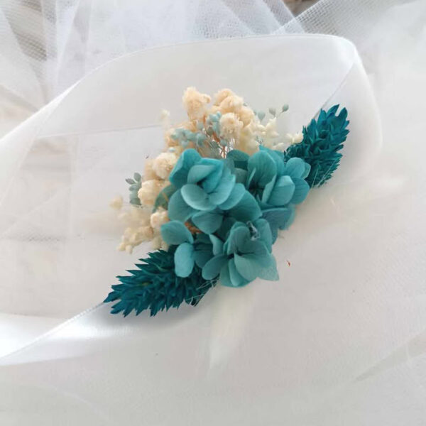 bracelet poignée sur tissu satin en fleurs séchées bleu pour femme mariage