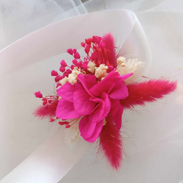 bracelet poignée sur tissu satin en fleurs séchées fuchsia pour femme mariage