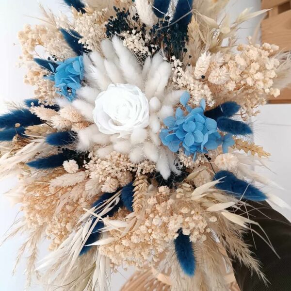 Bouquet de fleur Mariage bleu et blanc beige champêtre