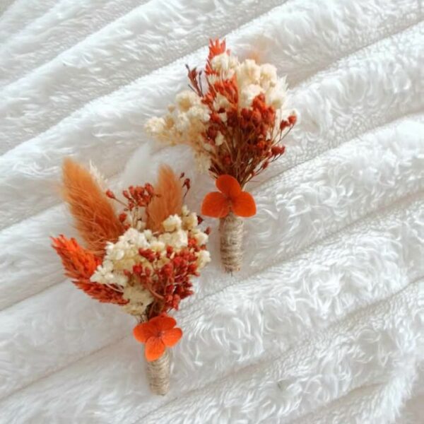 boutonnière homme et témoin pour mariage en fleurs séchées