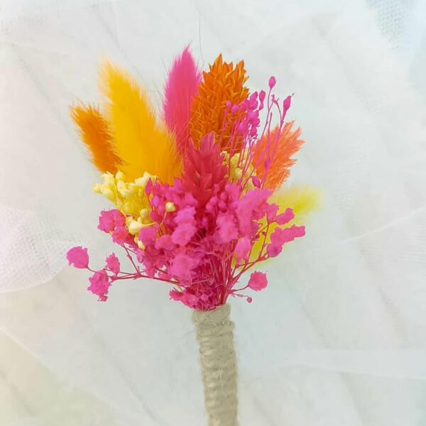 boutonnière homme et témoin en fleurs séchées pour costume mariage