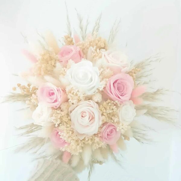 bouquet de mariée en fleurs séchées pour mariage
